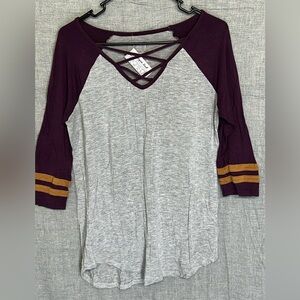 Women's Gray and Purple Short Sleeve Top